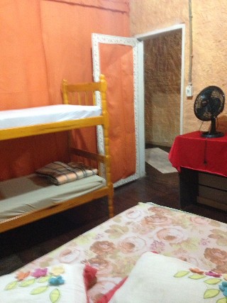Foto 1 - Quarto com cama em beliche  para moças